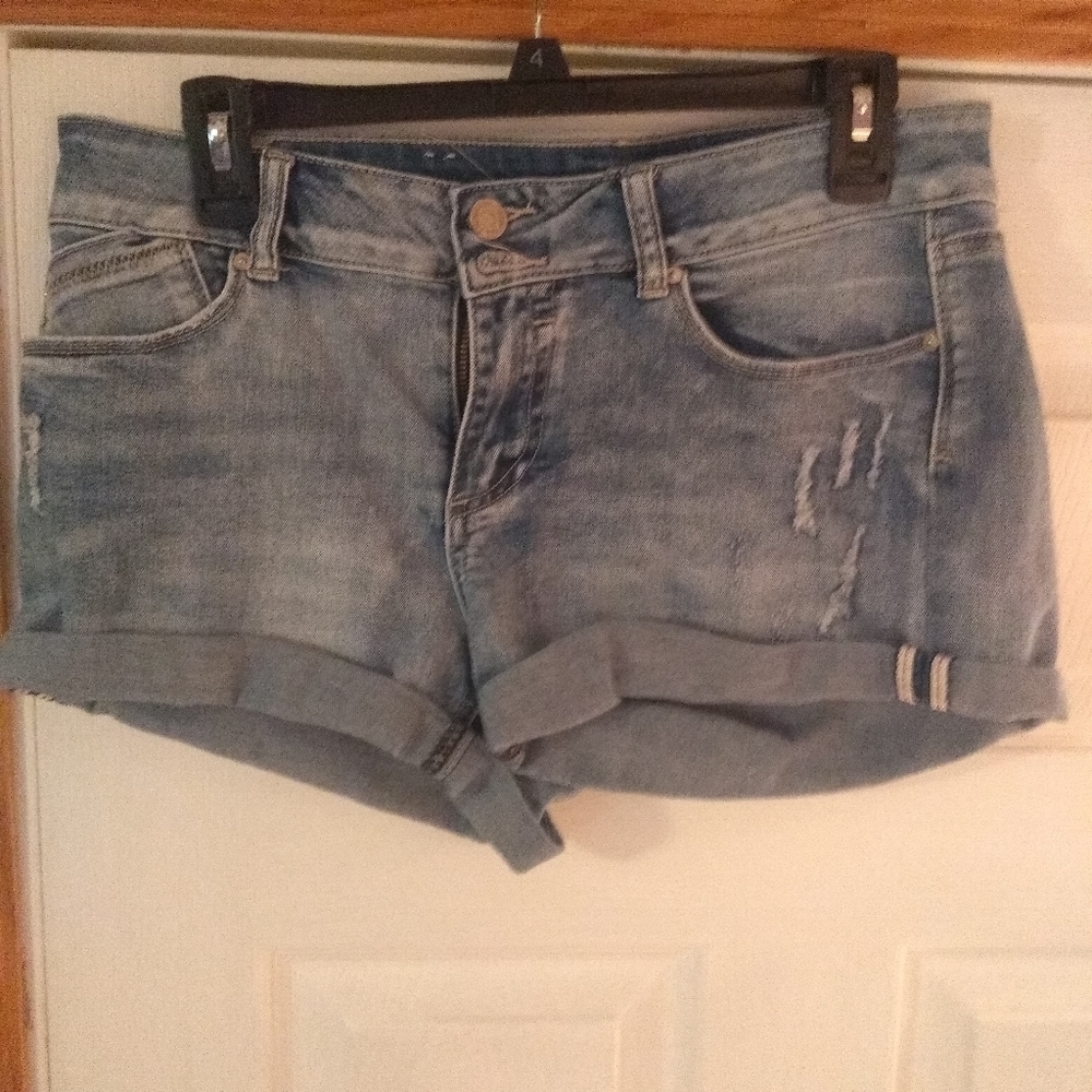 Distressed Jeans Shorts